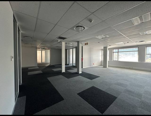 680M² OFFICE TO LET IN CENTURION CENTRAL